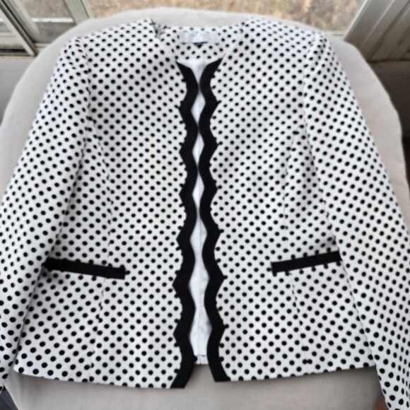 Tahari Black & White Polka Dot Jacket Size 14 - Picture 3 of 9